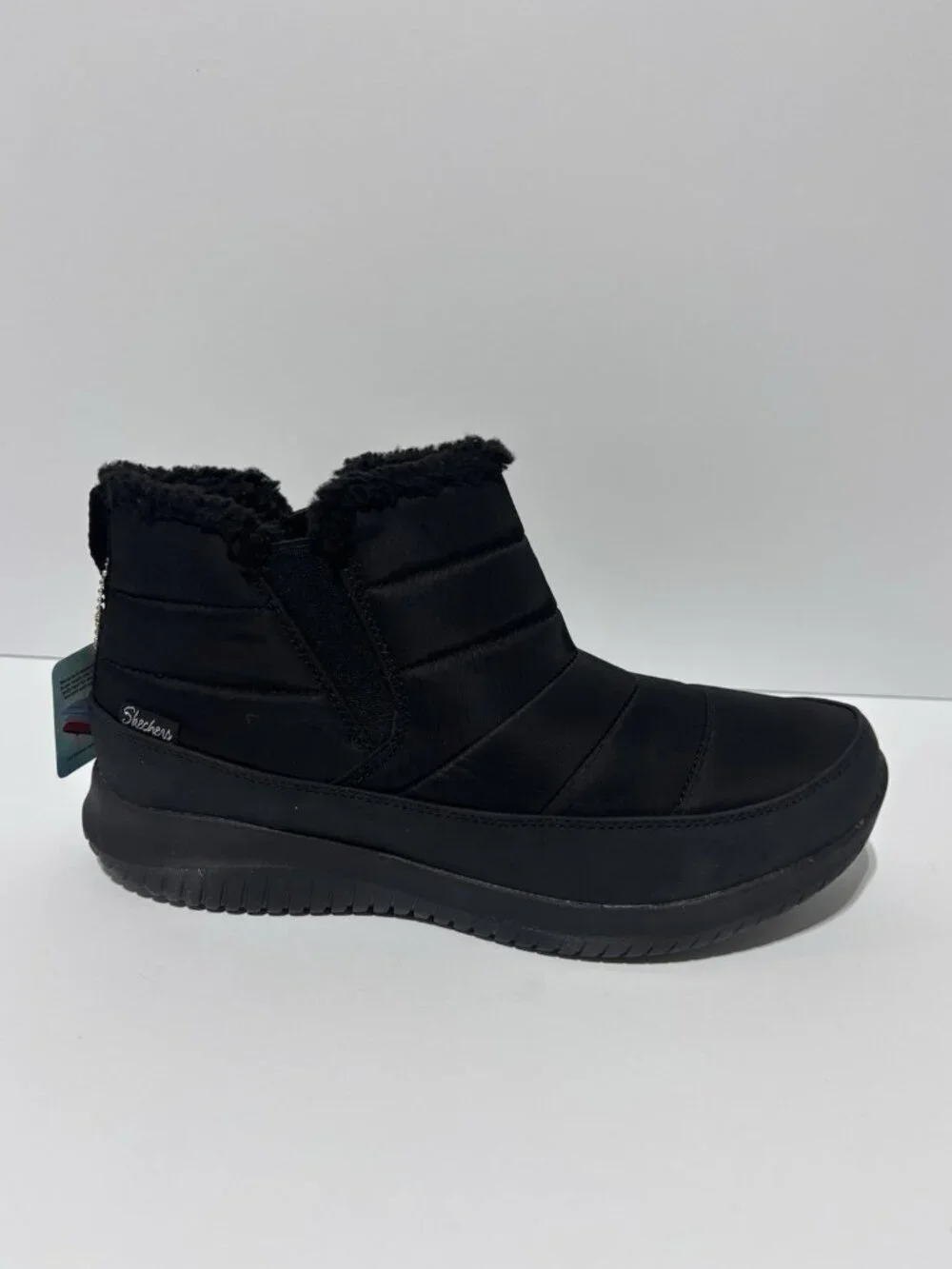 Skechers Women’s Ultra Flex-Shawty Black Winter Bootie, Size 11 M